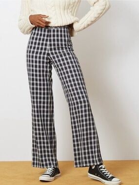 MR. LARKIN High-Waist Plaid Wide-Leg Pants in dark Navy  & White
